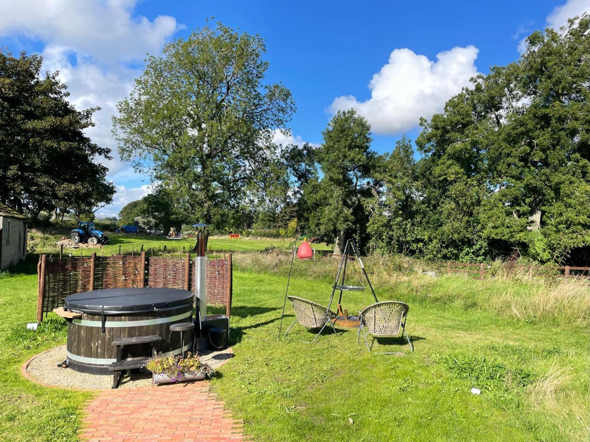 Toadland Shepherd Huts Durham Kültér fotó
