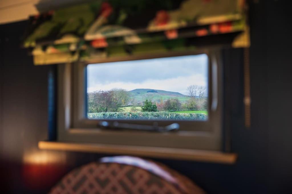 Toadland Shepherd Huts Durham Kültér fotó